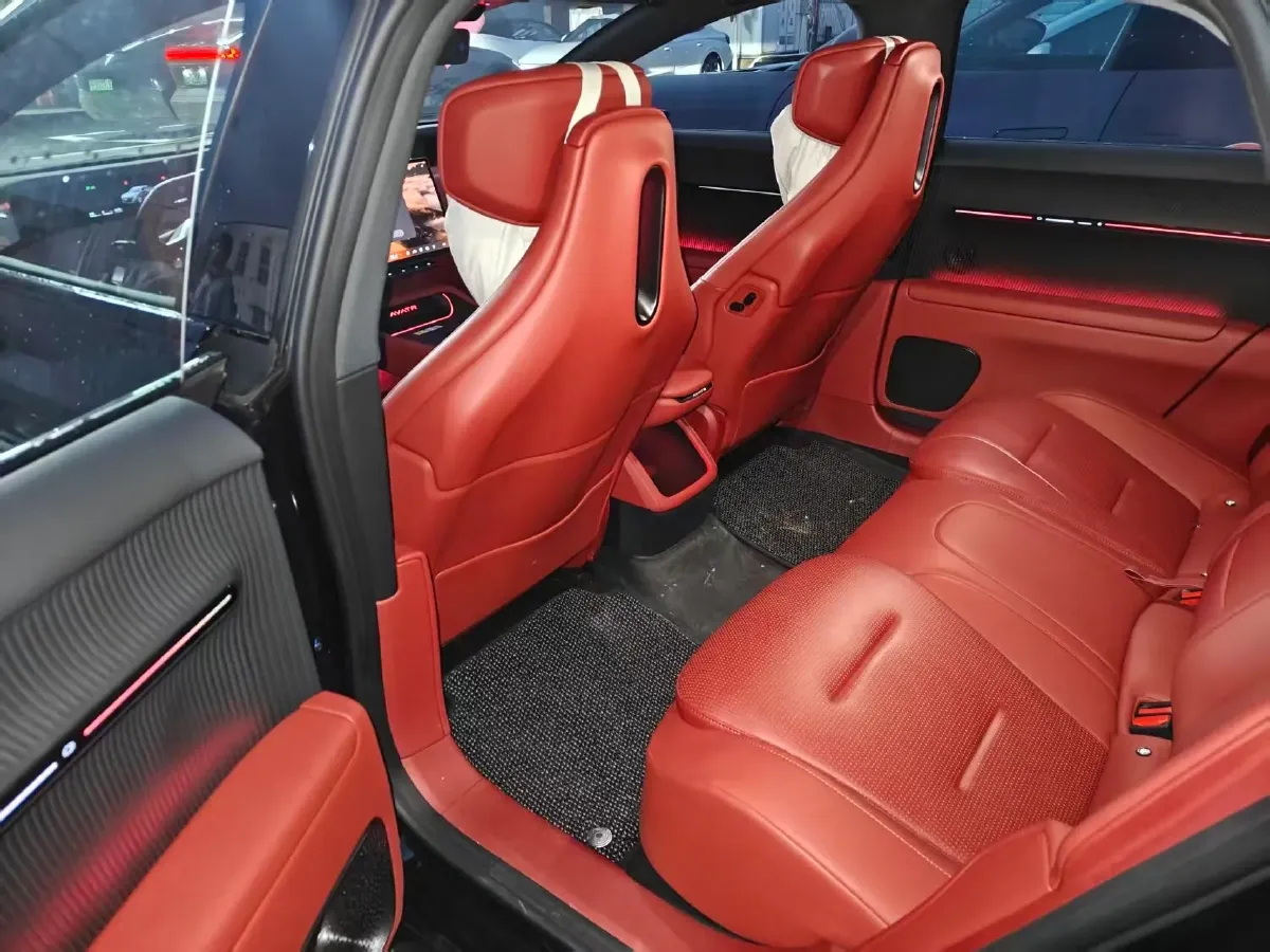 2025 Avatr 12 BEV,autocango,china used car exporter,china ev exporter,chinese used car exporter,chinese used ev exporter