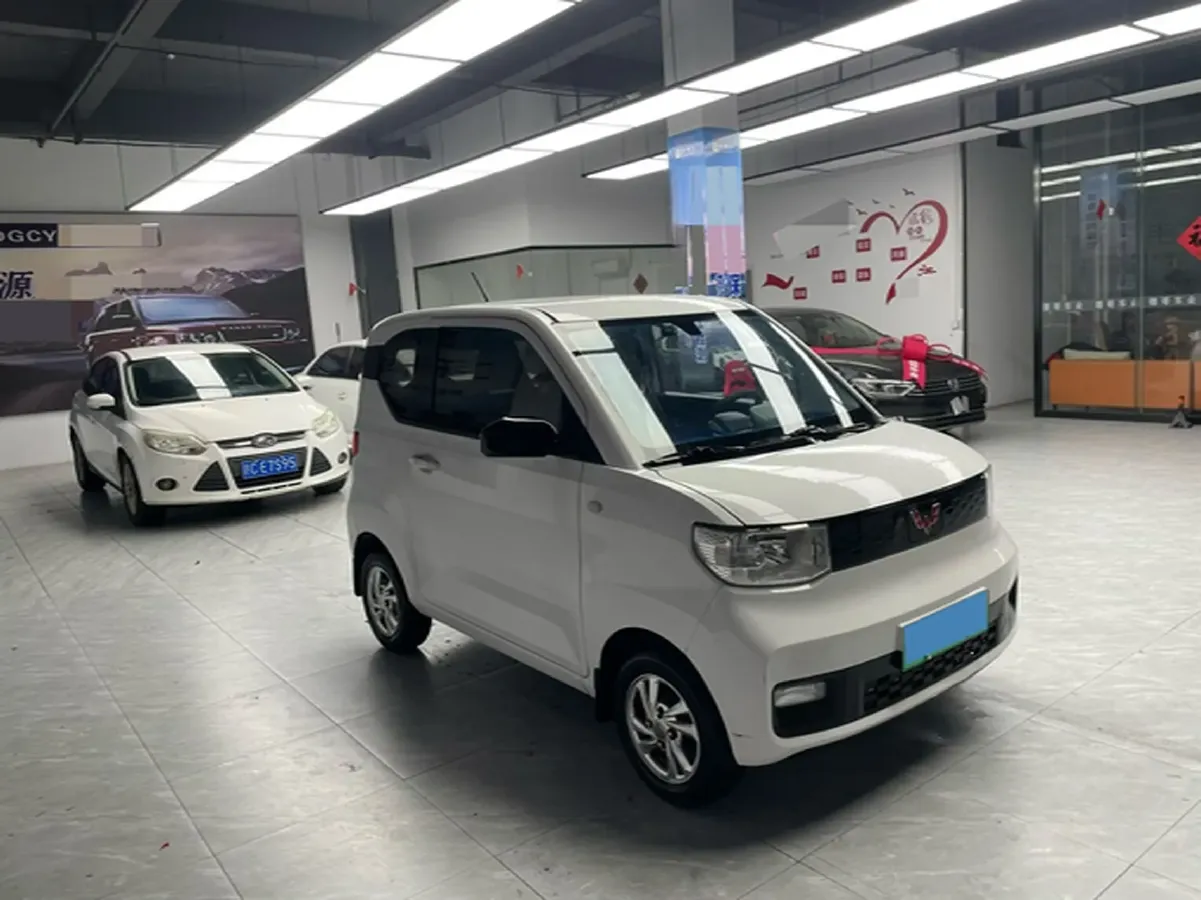 2020 WuLing HongGuang MINI EV BEV 9.3KWH,autocango,china used car exporter,china ev exporter,chinese used car exporter,chinese used ev exporter