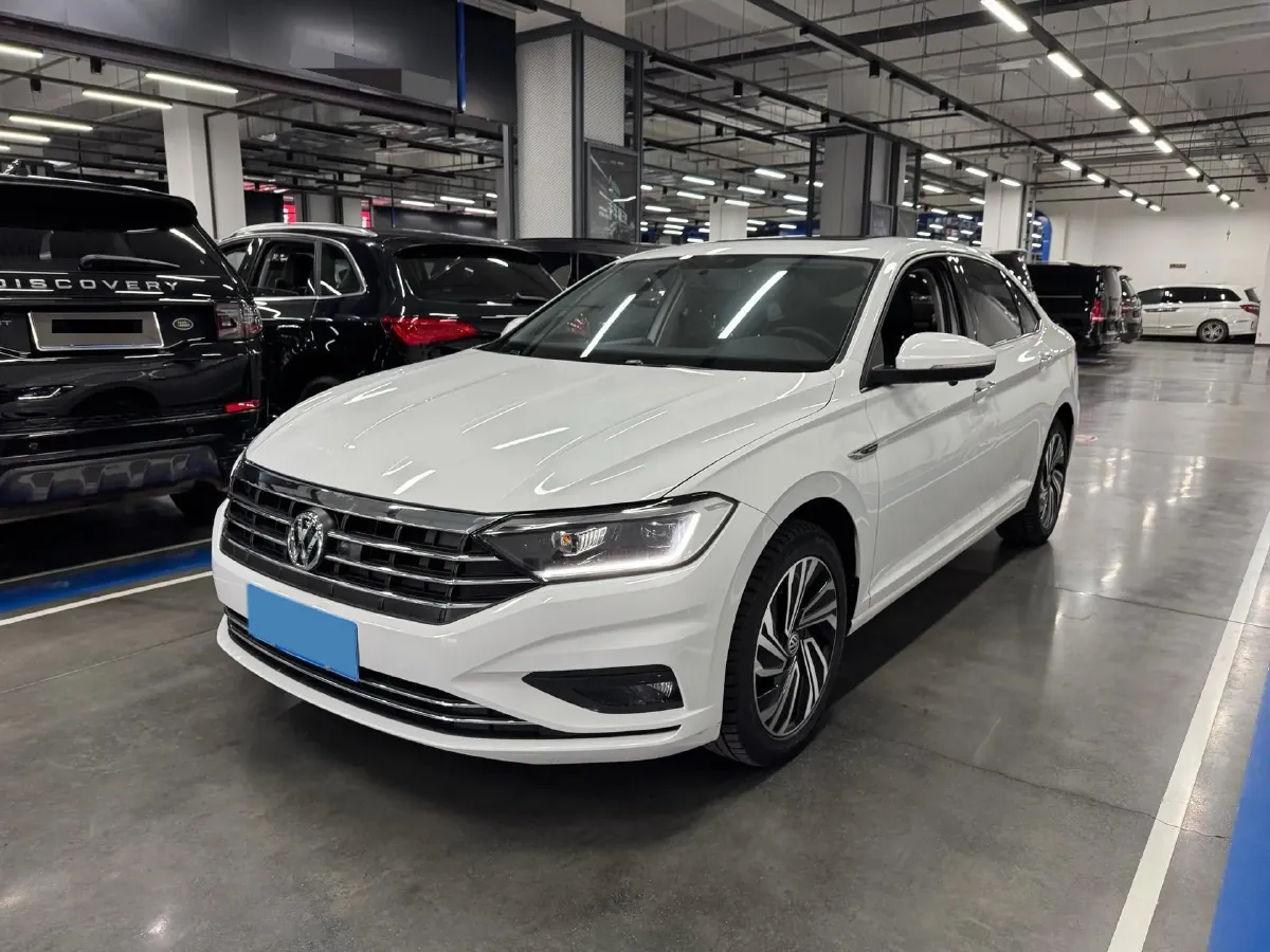 2006 Volkswagen Sagitar 1.6L 100HP L4 5MT,autocango,china used car exporter,china ev exporter,chinese used car exporter,chinese used ev exporter