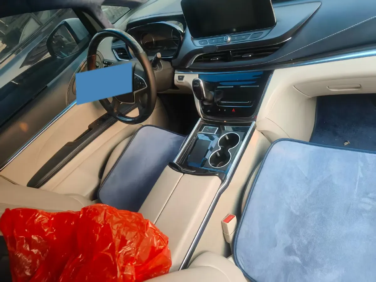 2022 Buick GL8 2.0T 237HP L4 9AT,autocango,china used car exporter,china ev exporter,chinese used car exporter,chinese used ev exporter