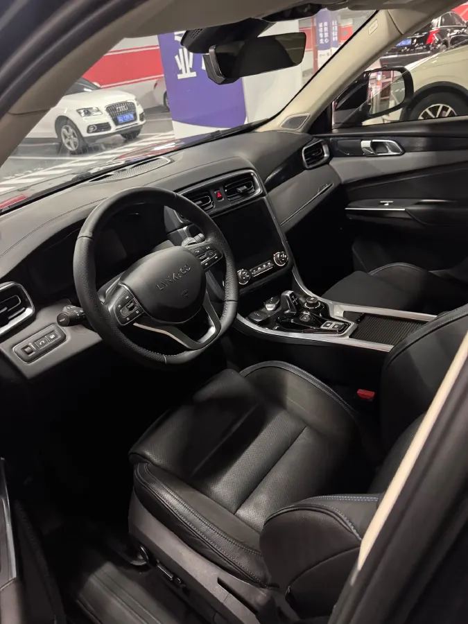 2019 LYNK&CO 01 EM-P 1.5T 180HP L3 7DCT PHEV 9.4KWH,autocango,china used car exporter,china ev exporter,chinese used car exporter,chinese used ev exporter