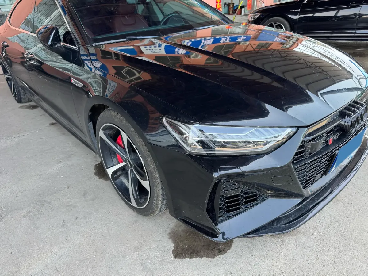 2022 Audi A7L 2.0T 245HP L4 7DCT,autocango,china used car exporter,china ev exporter,chinese used car exporter,chinese used ev exporter