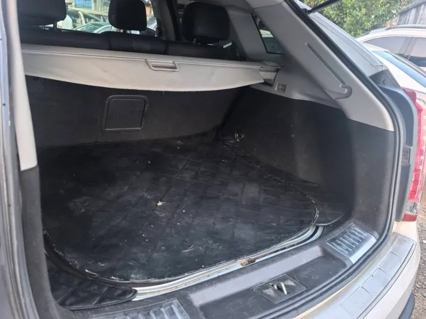 2024 Cadillac XT5 2.0T 237HP L4 9AT,autocango,china used car exporter,china ev exporter,chinese used car exporter,chinese used ev exporter