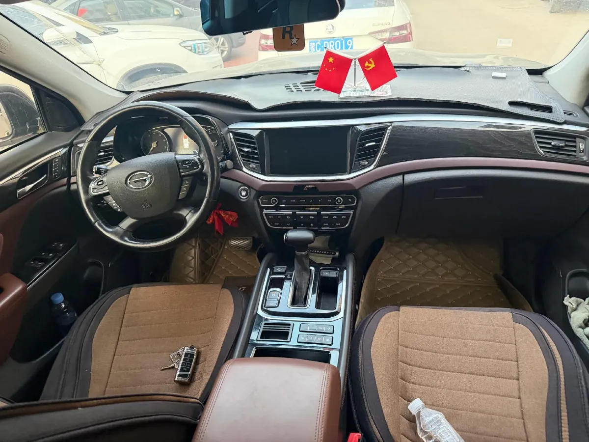 2017 GAC Trumpchi GS8 2.0T 201HP L4 6AT,autocango,china used car exporter,china ev exporter,chinese used car exporter,chinese used ev exporter