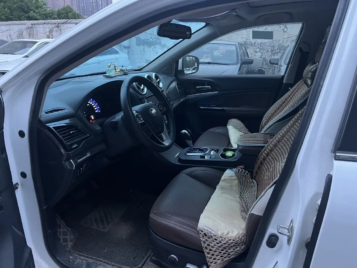 2017 BYD S7 2.0T 205HP L4 6DCT,autocango,china used car exporter,china ev exporter,chinese used car exporter,chinese used ev exporter