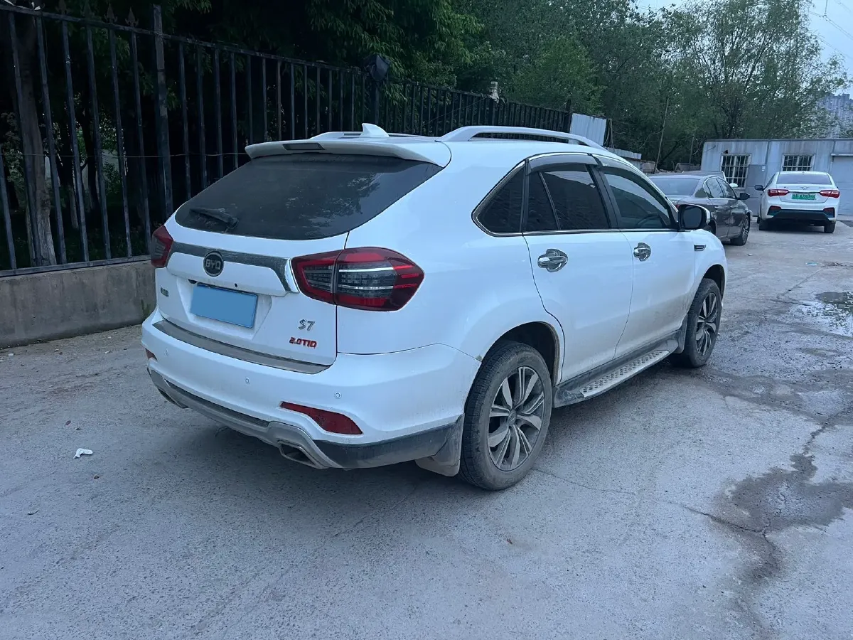 2017 BYD S7 2.0T 205HP L4 6DCT,autocango,china used car exporter,china ev exporter,chinese used car exporter,chinese used ev exporter