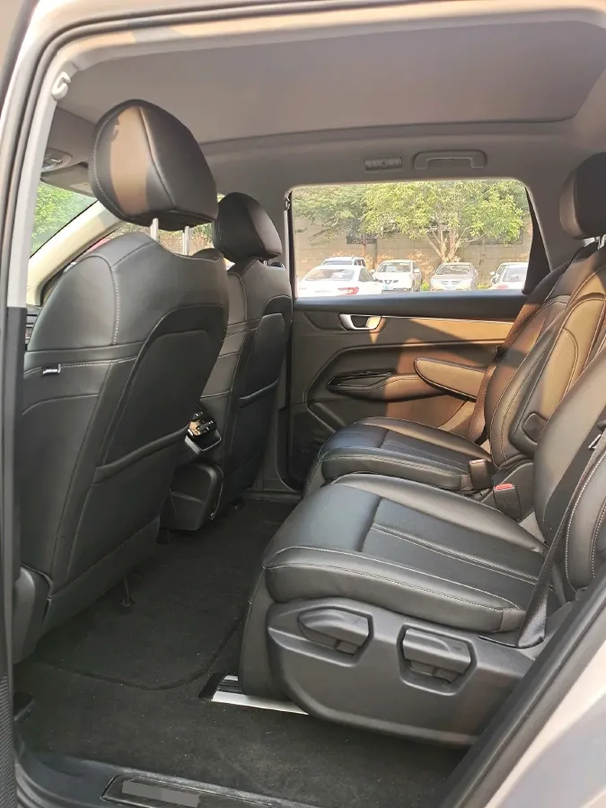 2020 WuLing KaiJie 1.5T 147HP L4 CVT,autocango,china used car exporter,china ev exporter,chinese used car exporter,chinese used ev exporter