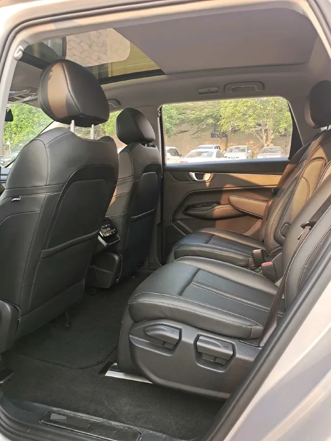 2020 WuLing KaiJie 1.5T 147HP L4 CVT,autocango,china used car exporter,china ev exporter,chinese used car exporter,chinese used ev exporter