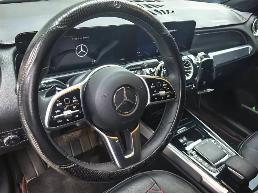 2023 Mercedes-Benz GLB Class 2.0T 190HP L4 8DCT,autocango,china used car exporter,china ev exporter,chinese used car exporter,chinese used ev exporter