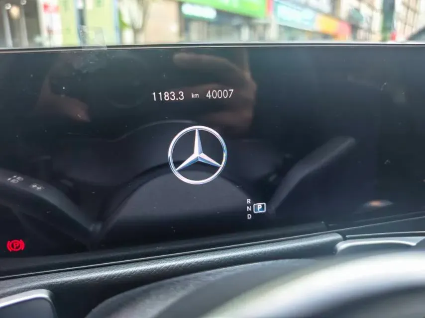 2023 Mercedes-Benz GLB Class 2.0T 190HP L4 8DCT,autocango,china used car exporter,china ev exporter,chinese used car exporter,chinese used ev exporter