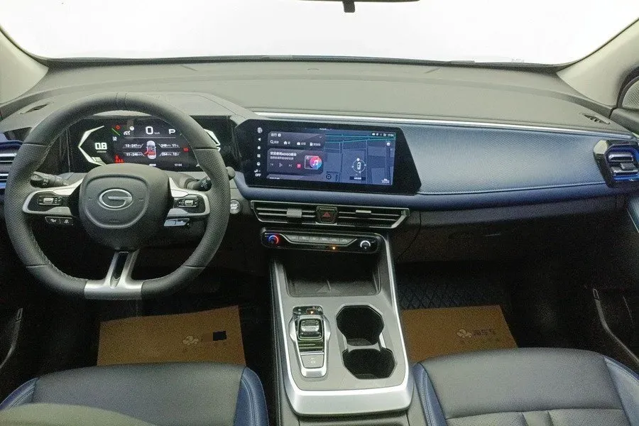 2023 GAC Trumpchi GS3 1.5T 177HP L4 7DCT,autocango,china used car exporter,china ev exporter,chinese used car exporter,chinese used ev exporter