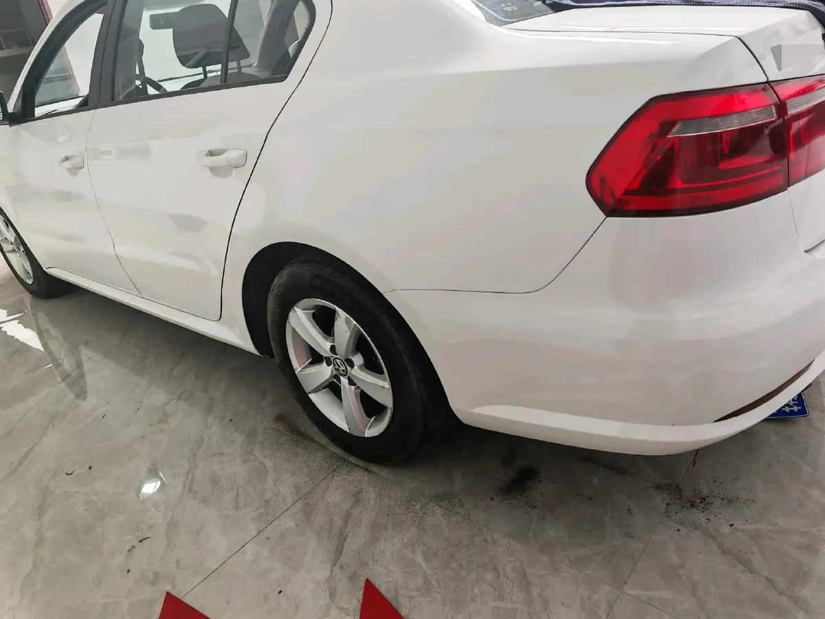 2013 Volkswagen Lavida 1.6L 110HP L4 6AT,autocango,china used car exporter,china ev exporter,chinese used car exporter,chinese used ev exporter