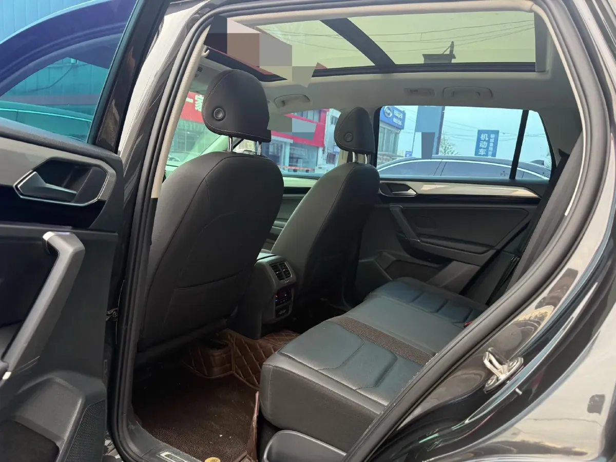 2022 Volkswagen Tayron 2.0T 186HP L4 7DCT,autocango,china used car exporter,china ev exporter,chinese used car exporter,chinese used ev exporter