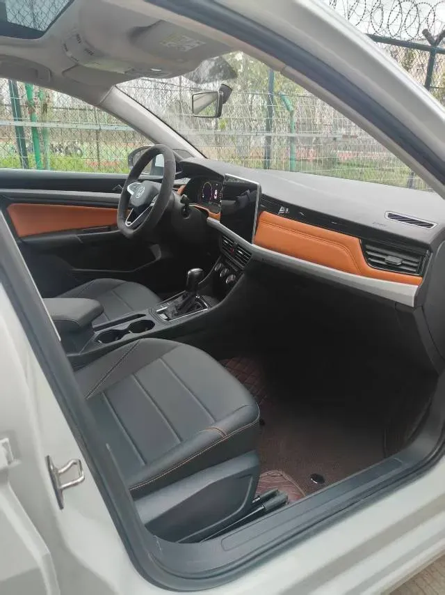 2025 Volkswagen Bora 1.2T 116HP L4 7DCT,autocango,china used car exporter,china ev exporter,chinese used car exporter,chinese used ev exporter