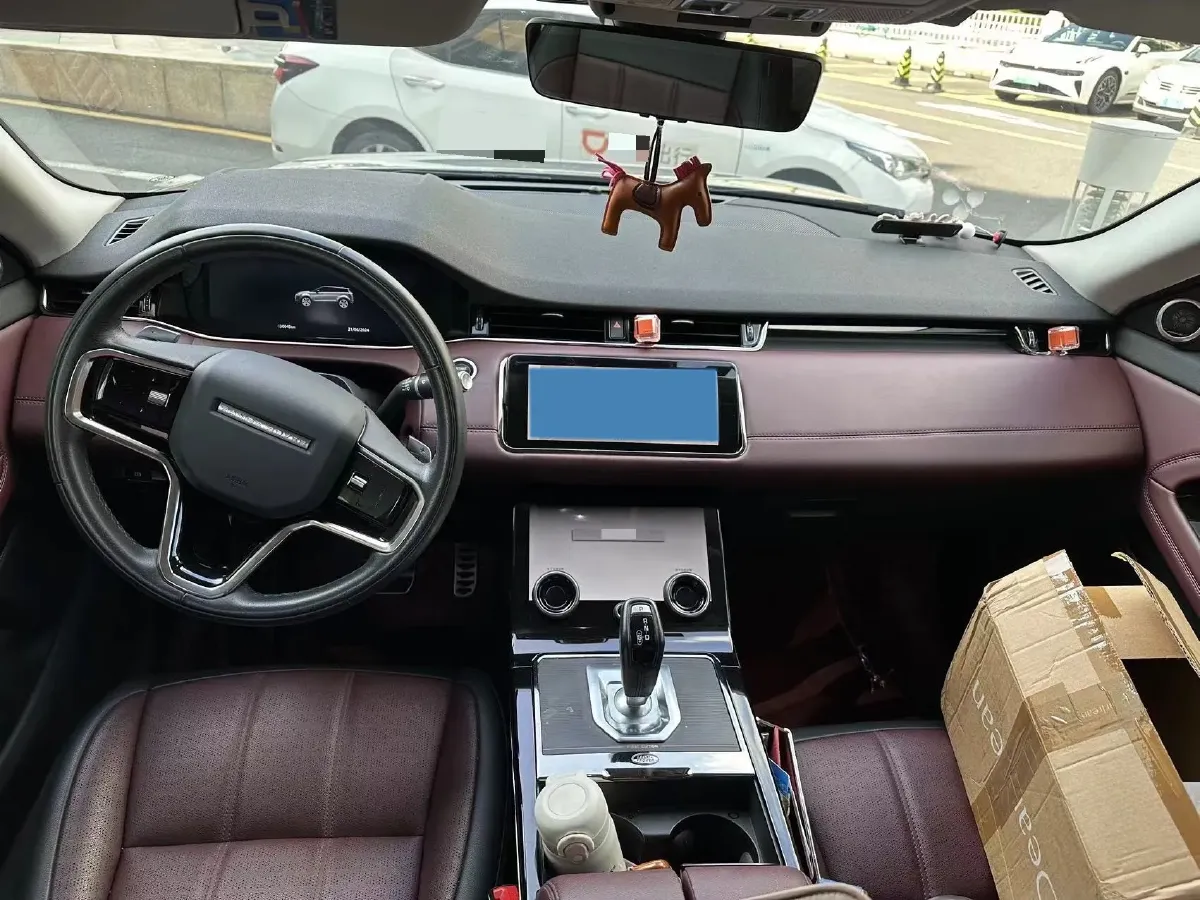 2023 Land Rover Range Rover Evoque 2.0T 249HP L4 9AT,autocango,china used car exporter,china ev exporter,chinese used car exporter,chinese used ev exporter