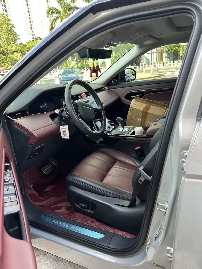 2023 Land Rover Range Rover Evoque 2.0T 249HP L4 9AT,autocango,china used car exporter,china ev exporter,chinese used car exporter,chinese used ev exporter