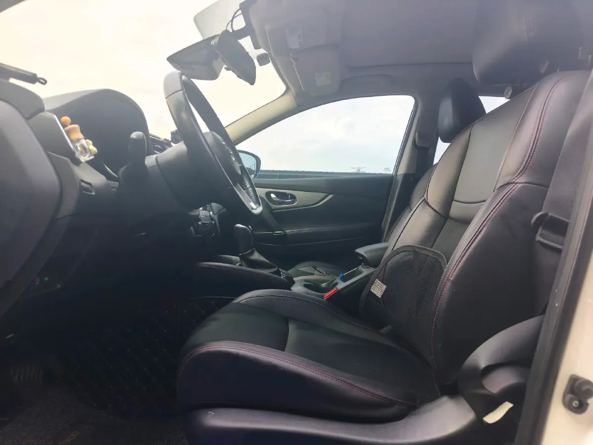 2019 Nissan Qashqai 2.0L 154HP L4 CVT,autocango,china used car exporter,china ev exporter,chinese used car exporter,chinese used ev exporter