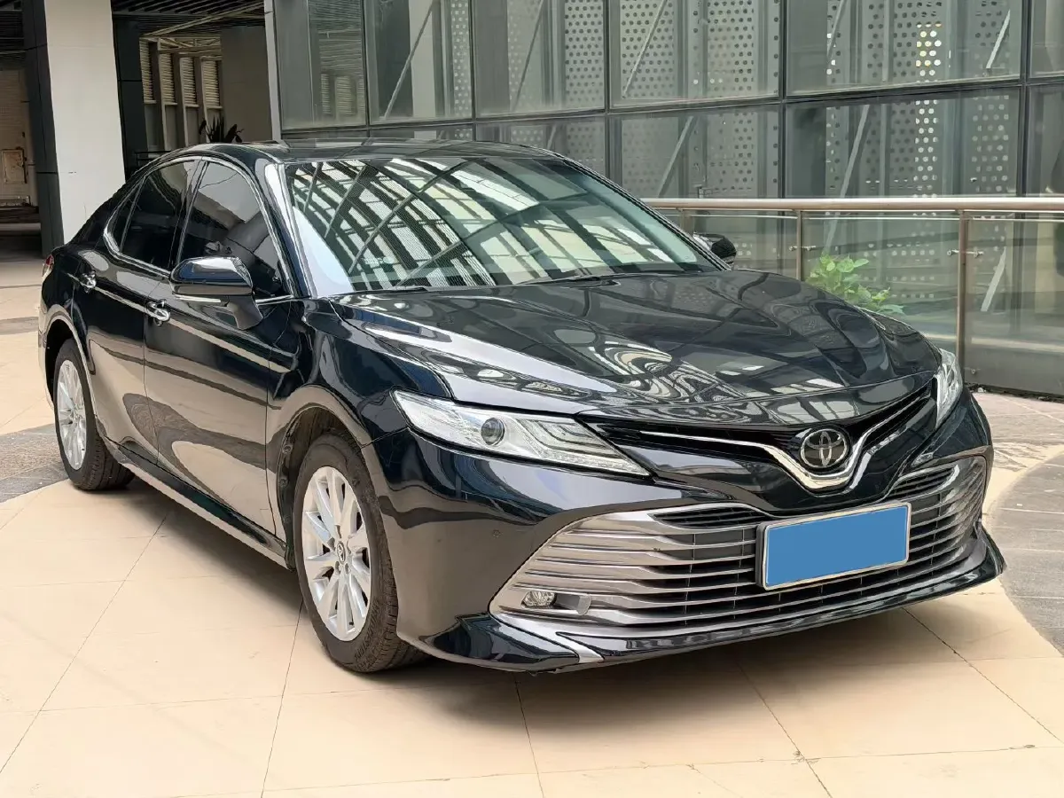 2021 Toyota Camry 2.0L 178HP L4 CVT,autocango,china used car exporter,china ev exporter,chinese used car exporter,chinese used ev exporter
