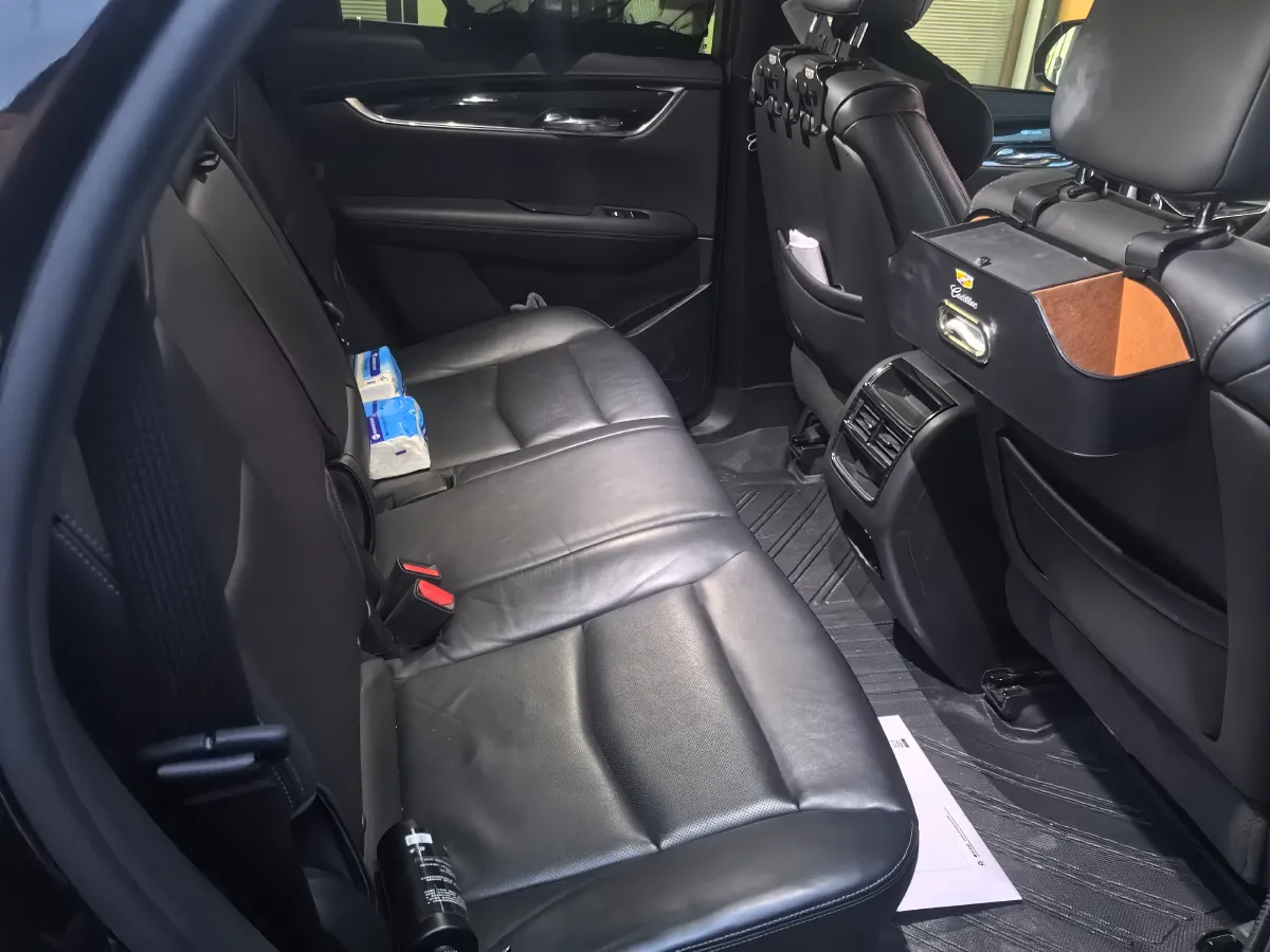 2020 Cadillac XT5 2.0T 237HP L4 9AT,autocango,china used car exporter,china ev exporter,chinese used car exporter,chinese used ev exporter