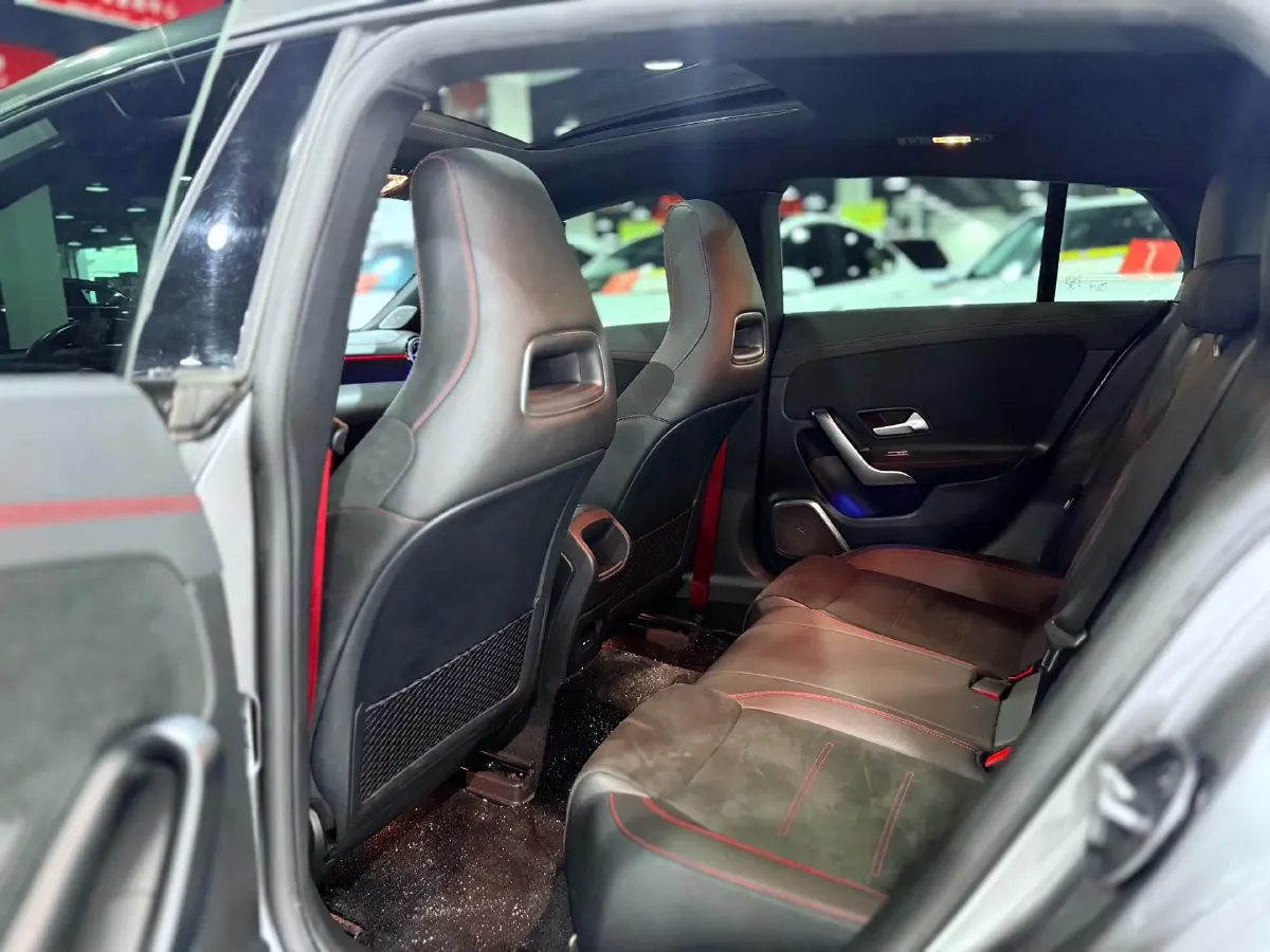 2021 Mercedes-Benz CLA Class 1.3T 163HP L4 7DCT,autocango,china used car exporter,china ev exporter,chinese used car exporter,chinese used ev exporter