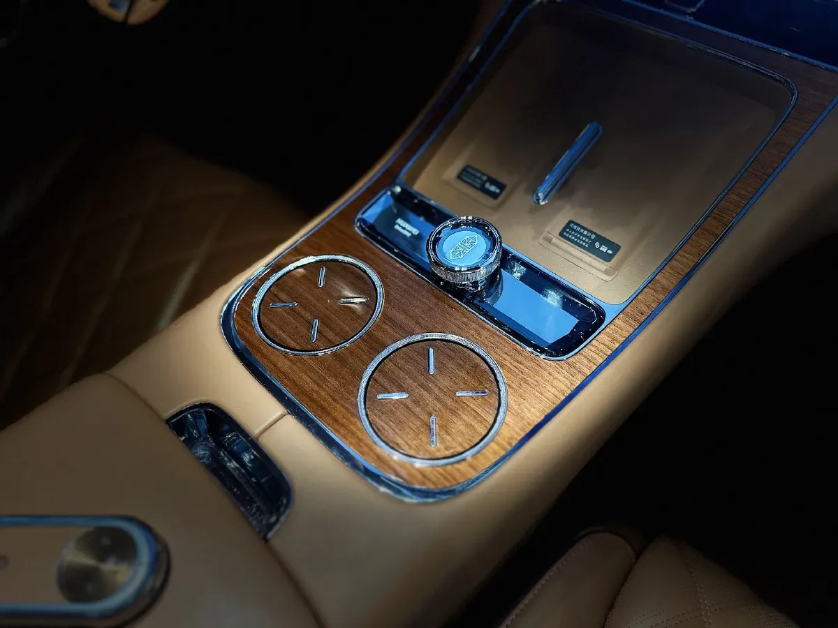 2025 HIMA S800 BEV 97KWH,autocango,china used car exporter,china ev exporter,chinese used car exporter,chinese used ev exporter