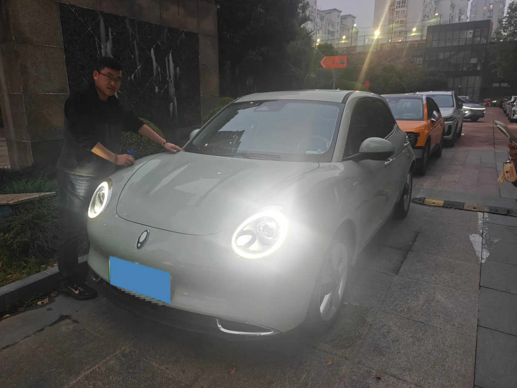 autocango,china used car exporter,china ev exporter,chinese used car exporter,chinese used ev exporter