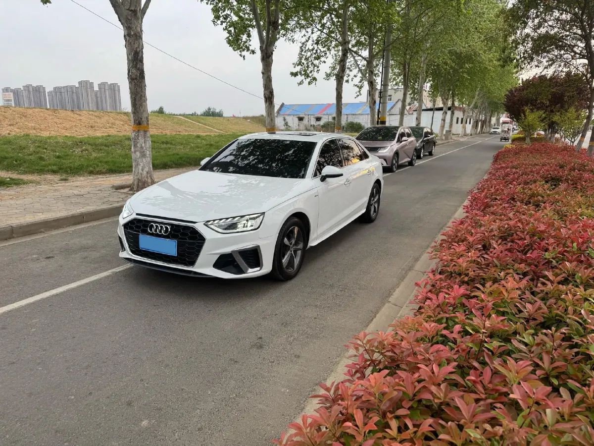 2020 Audi A4L 2.0T 150HP L4 7DCT,autocango,china used car exporter,china ev exporter,chinese used car exporter,chinese used ev exporter