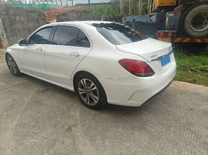 2021 Mercedes-Benz C Class 1.5T 156HP L4 9AT,autocango,china used car exporter,china ev exporter,chinese used car exporter,chinese used ev exporter