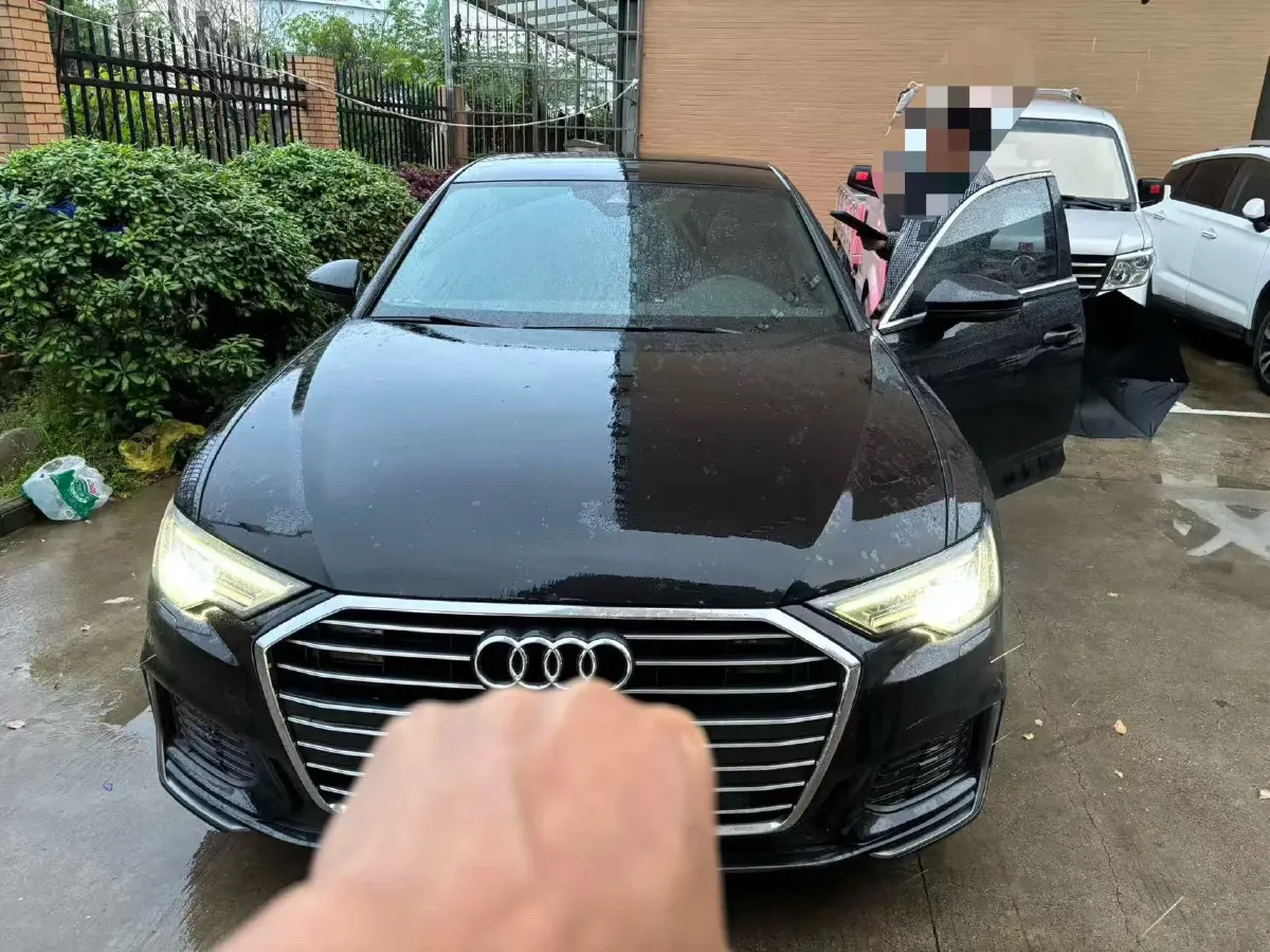 2020 Audi A6L 2.0T 224HP L4 7DCT,autocango,china used car exporter,china ev exporter,chinese used car exporter,chinese used ev exporter