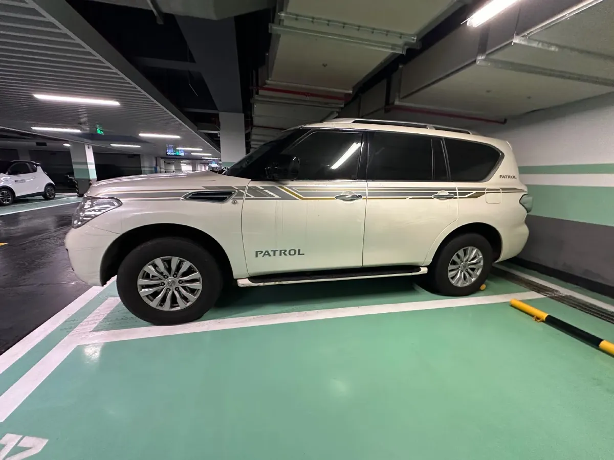 2018 Nissan Patrol 4.0L 279HP V6 7AT,autocango,china used car exporter,china ev exporter,chinese used car exporter,chinese used ev exporter