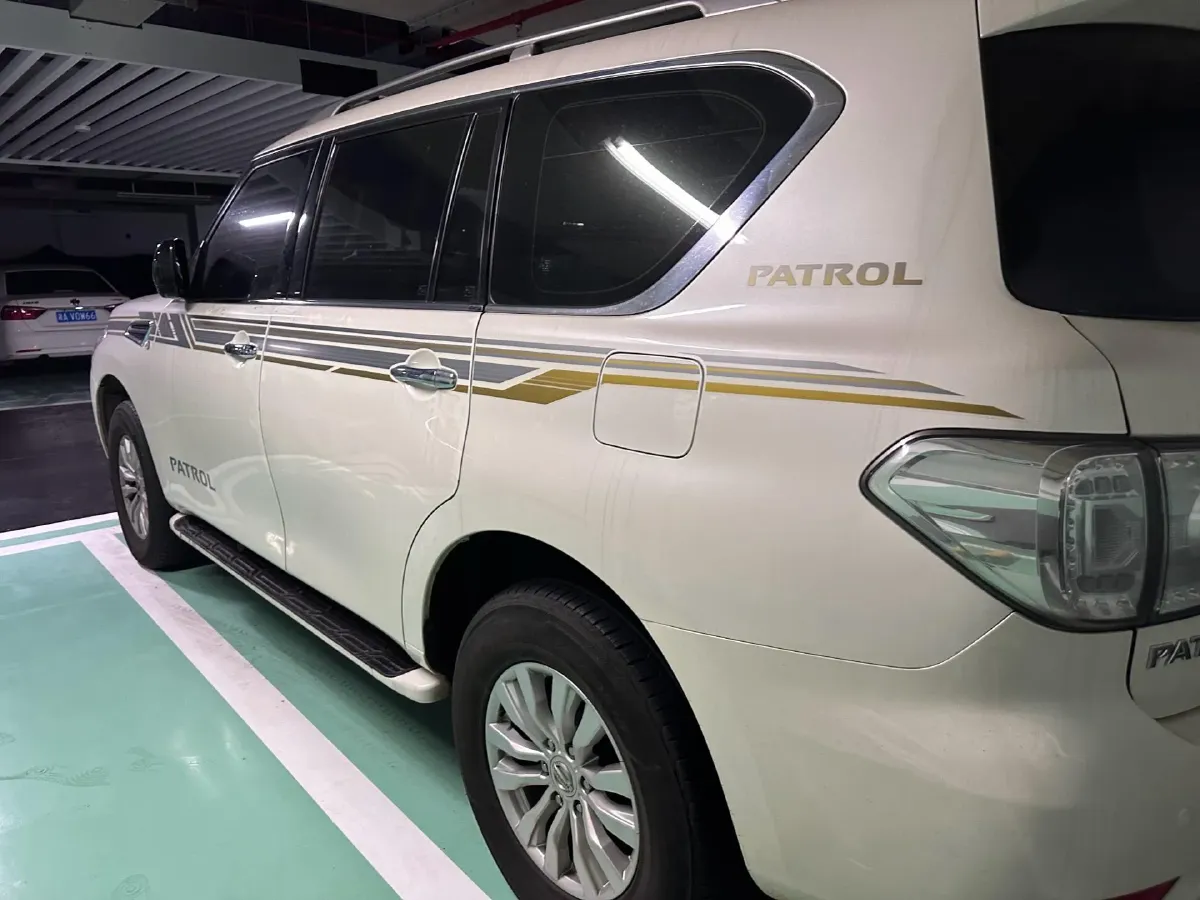 2018 Nissan Patrol 4.0L 279HP V6 7AT,autocango,china used car exporter,china ev exporter,chinese used car exporter,chinese used ev exporter