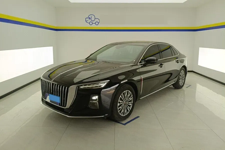 2024 HongQi H5 2.0T 224HP L4 8AT,autocango,china used car exporter,china ev exporter,chinese used car exporter,chinese used ev exporter