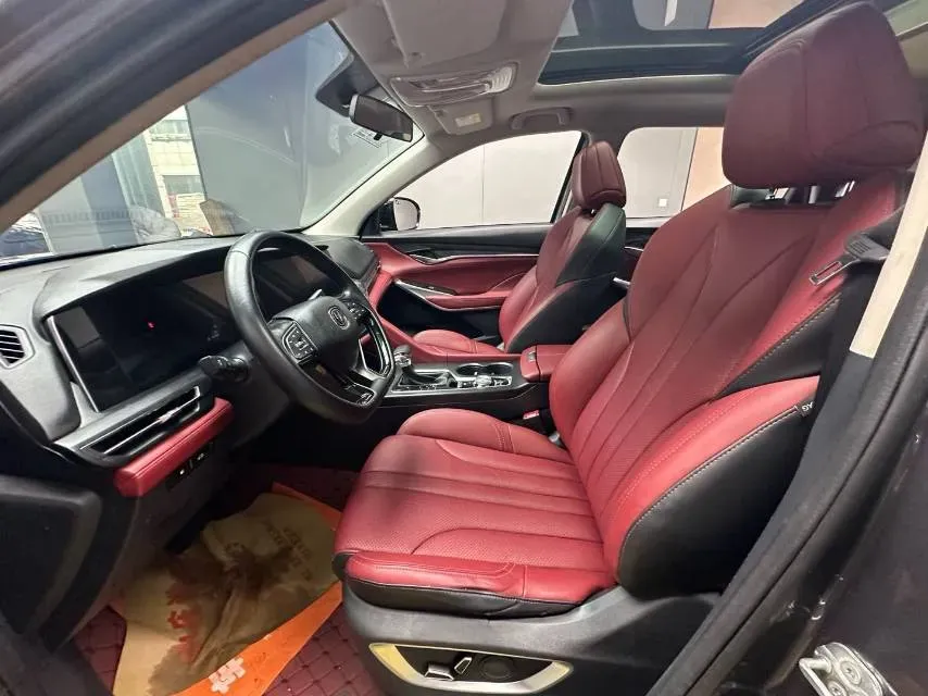 2020 ChangAn CS75 Plus 1.5T 178HP L4 6AT,autocango,china used car exporter,china ev exporter,chinese used car exporter,chinese used ev exporter