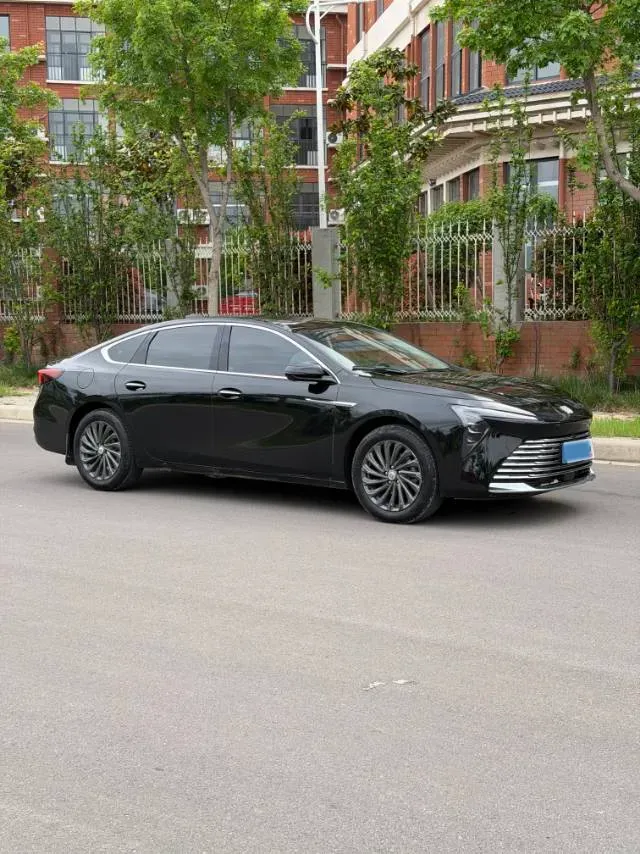 2025 Buick Larcosse 2.0T 237HP L4 9AT,autocango,china used car exporter,china ev exporter,chinese used car exporter,chinese used ev exporter