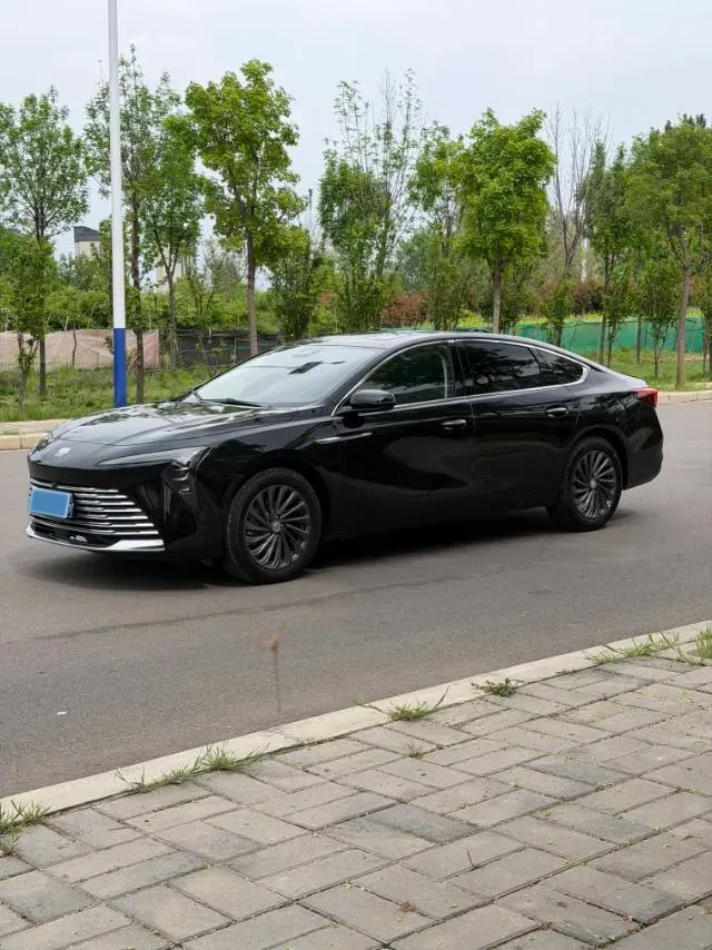 2025 Buick Larcosse 2.0T 237HP L4 9AT,autocango,china used car exporter,china ev exporter,chinese used car exporter,chinese used ev exporter