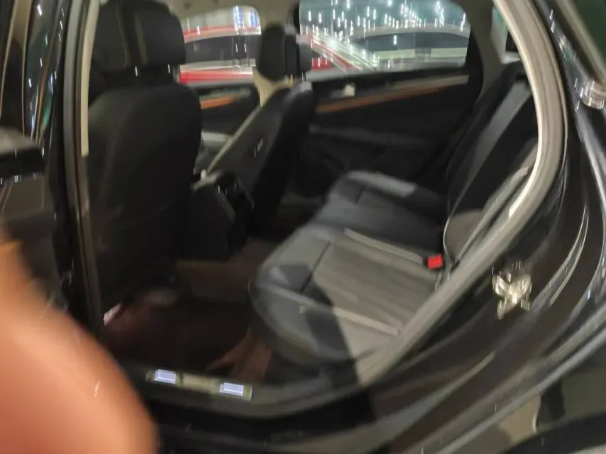 2022 Xpeng P7 BEV 60.2KWH,autocango,china used car exporter,china ev exporter,chinese used car exporter,chinese used ev exporter