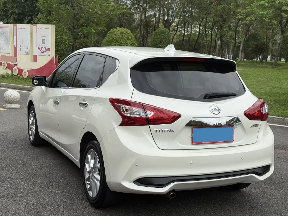 2021 Nissan Tiida 1.6L 122HP L4 CVT,autocango,china used car exporter,china ev exporter,chinese used car exporter,chinese used ev exporter