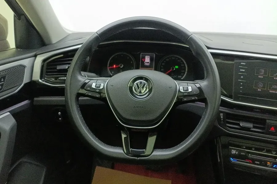 2020 Volkswagen Tayron 2.0T 186HP L4 7DCT,autocango,china used car exporter,china ev exporter,chinese used car exporter,chinese used ev exporter
