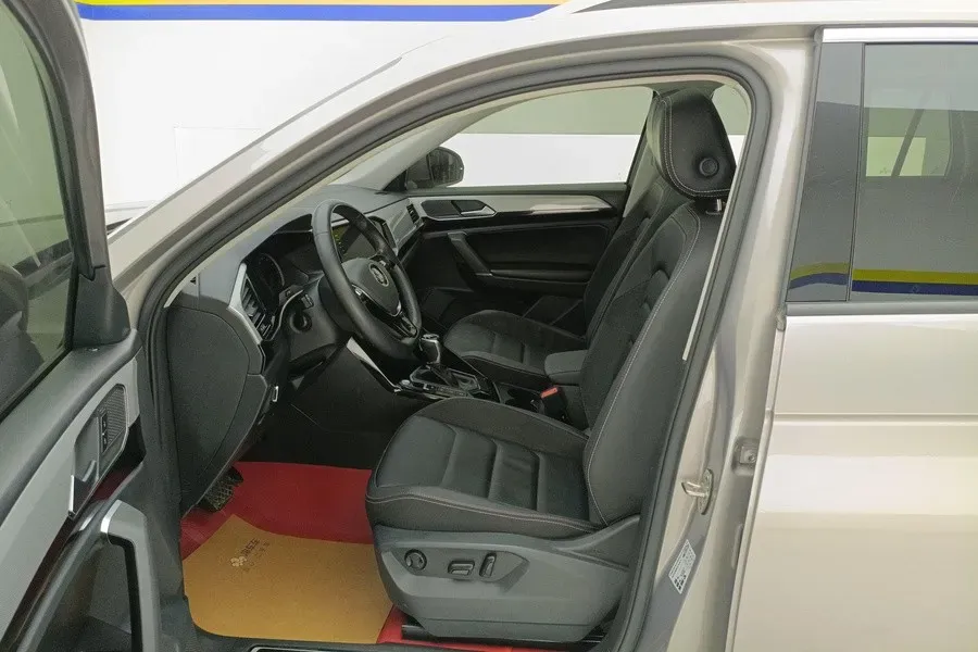 2020 Volkswagen Tayron 2.0T 186HP L4 7DCT,autocango,china used car exporter,china ev exporter,chinese used car exporter,chinese used ev exporter