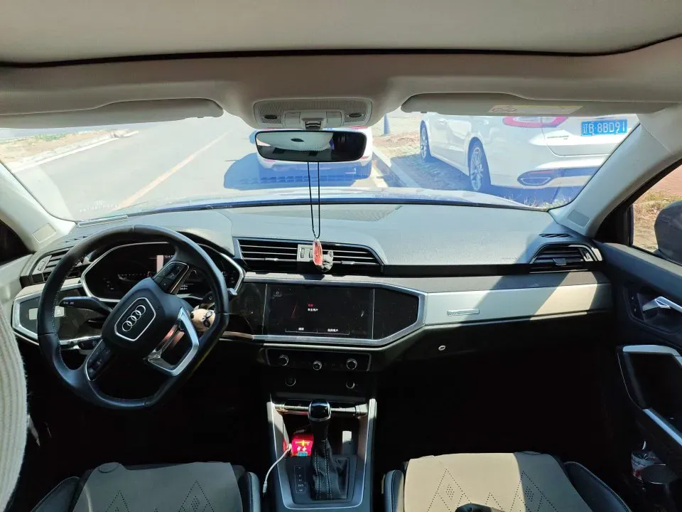 2023 Audi Q3 1.4T 150HP L4 7DCT,autocango,china used car exporter,china ev exporter,chinese used car exporter,chinese used ev exporter