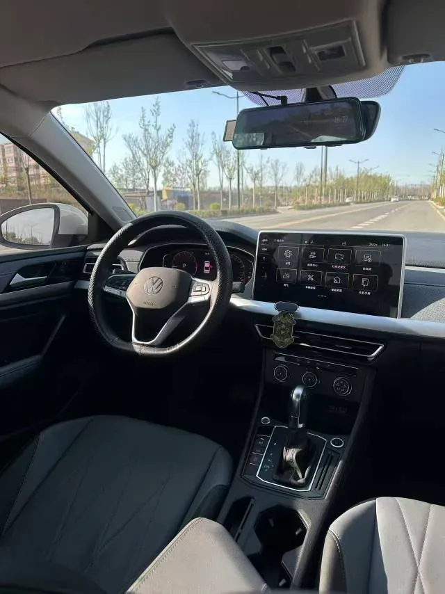 2023 Volkswagen Lavida 1.5L 113HP L4 6AT,autocango,china used car exporter,china ev exporter,chinese used car exporter,chinese used ev exporter