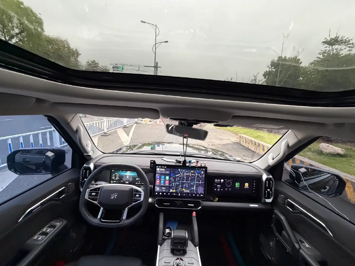 2023 Jetour Traveller 1.5T 184HP L4 7DCT,autocango,china used car exporter,china ev exporter,chinese used car exporter,chinese used ev exporter