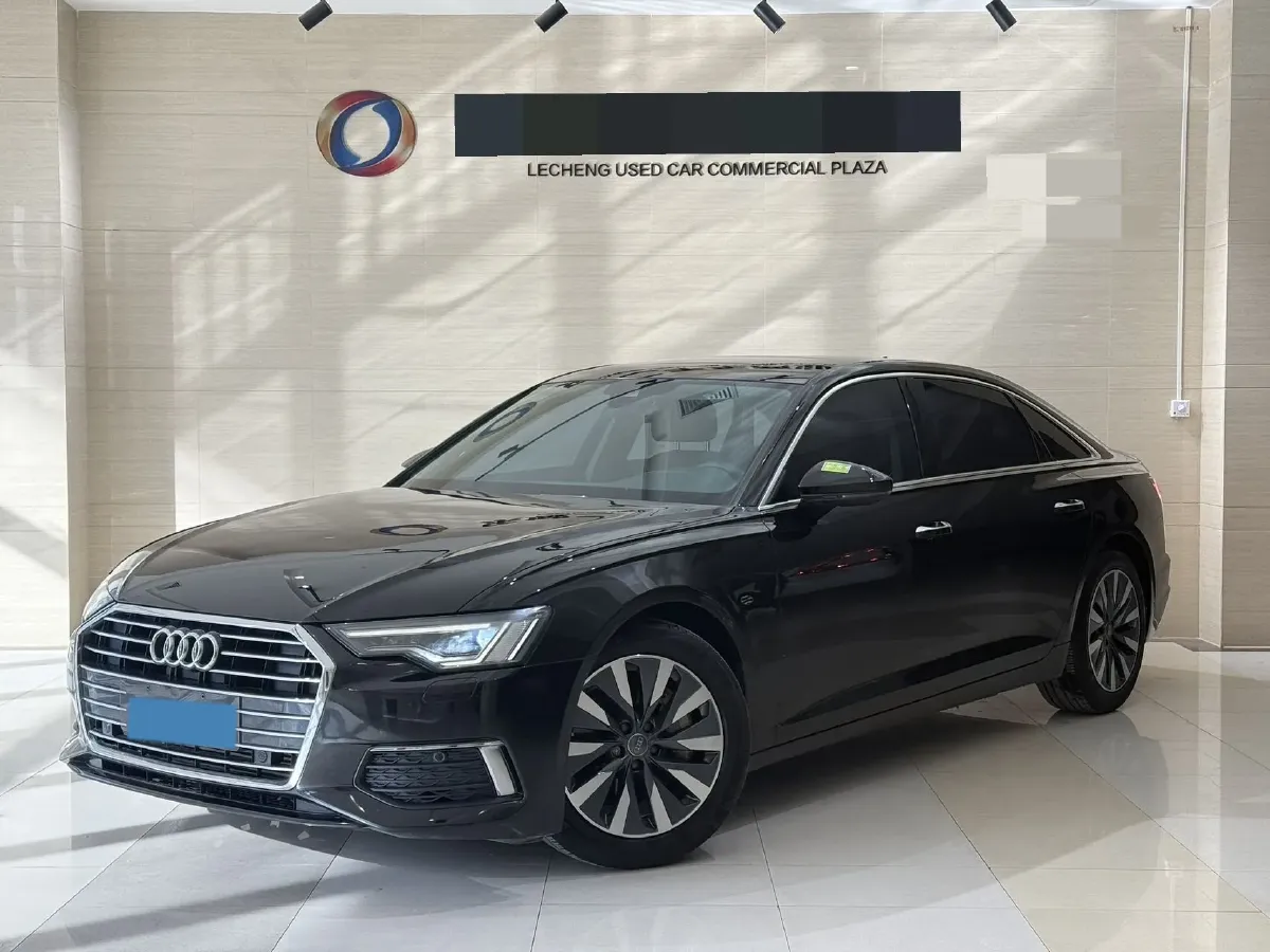 2020 Audi A6L 2.0T 190HP L4 7DCT,autocango,china used car exporter,china ev exporter,chinese used car exporter,chinese used ev exporter