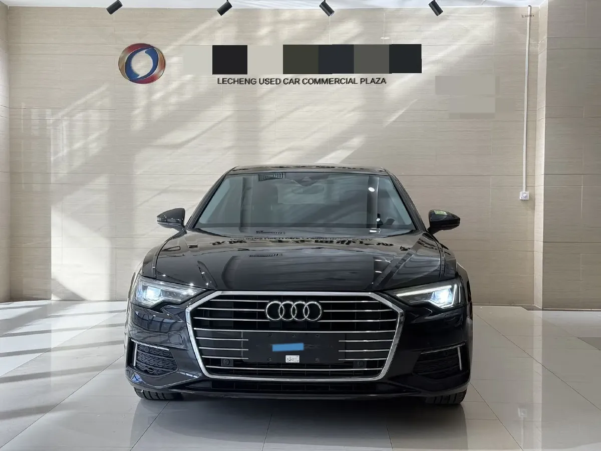 2020 Audi A6L 2.0T 190HP L4 7DCT,autocango,china used car exporter,china ev exporter,chinese used car exporter,chinese used ev exporter