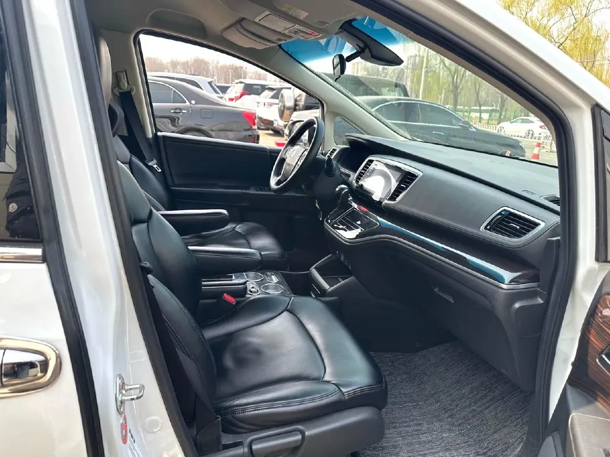 2019 Honda Odyssey 2.0L 146HP L4 E-CVT Hybrid,autocango,china used car exporter,china ev exporter,chinese used car exporter,chinese used ev exporter
