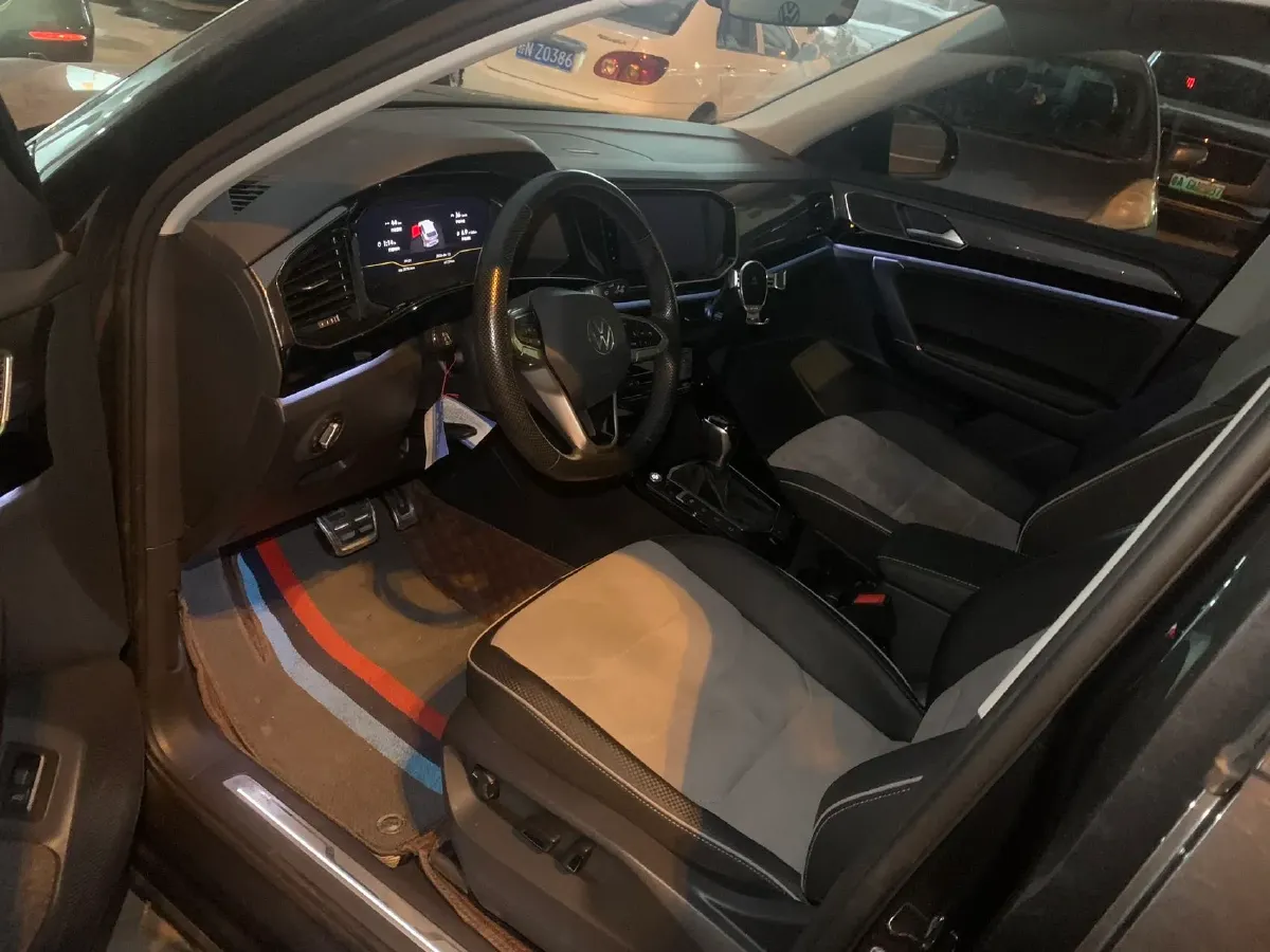 2020 Volkswagen Tayron X 2.0T 186HP L4 7DCT,autocango,china used car exporter,china ev exporter,chinese used car exporter,chinese used ev exporter