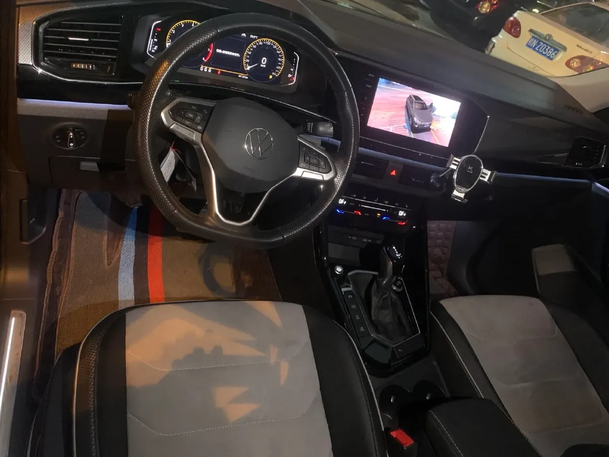 2020 Volkswagen Tayron X 2.0T 186HP L4 7DCT,autocango,china used car exporter,china ev exporter,chinese used car exporter,chinese used ev exporter