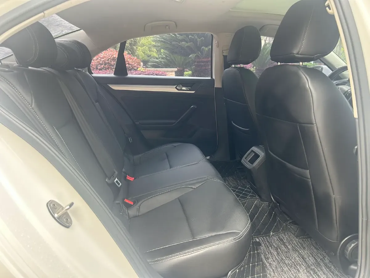 2019 Volkswagen Lamando 1.4T 131HP L4 7DCT,autocango,china used car exporter,china ev exporter,chinese used car exporter,chinese used ev exporter