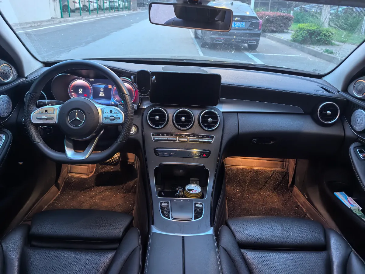 2020 Mercedes-Benz C Class 1.5T 184HP L4 9AT,autocango,china used car exporter,china ev exporter,chinese used car exporter,chinese used ev exporter