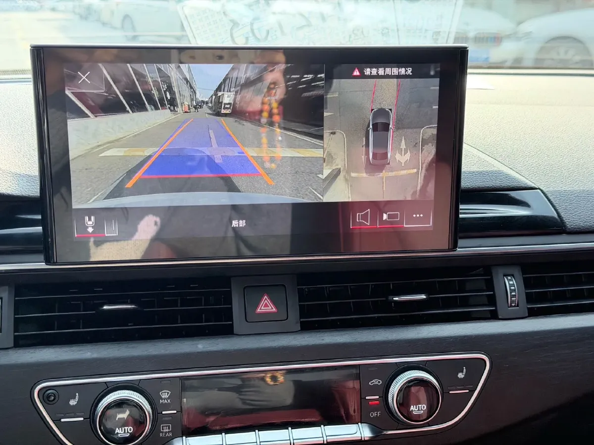 2024 Audi A4L 2.0T 190HP L4 7DCT,autocango,china used car exporter,china ev exporter,chinese used car exporter,chinese used ev exporter